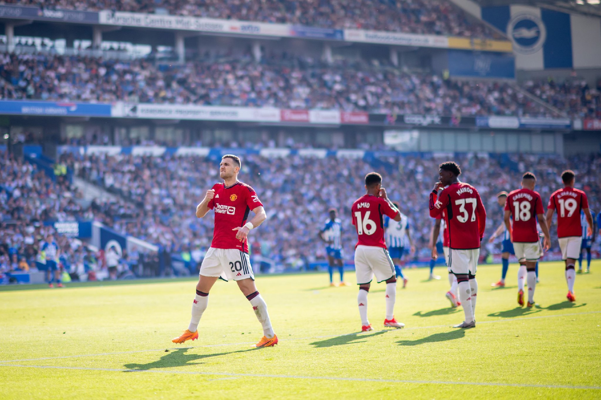 球员们就保 球员们就保