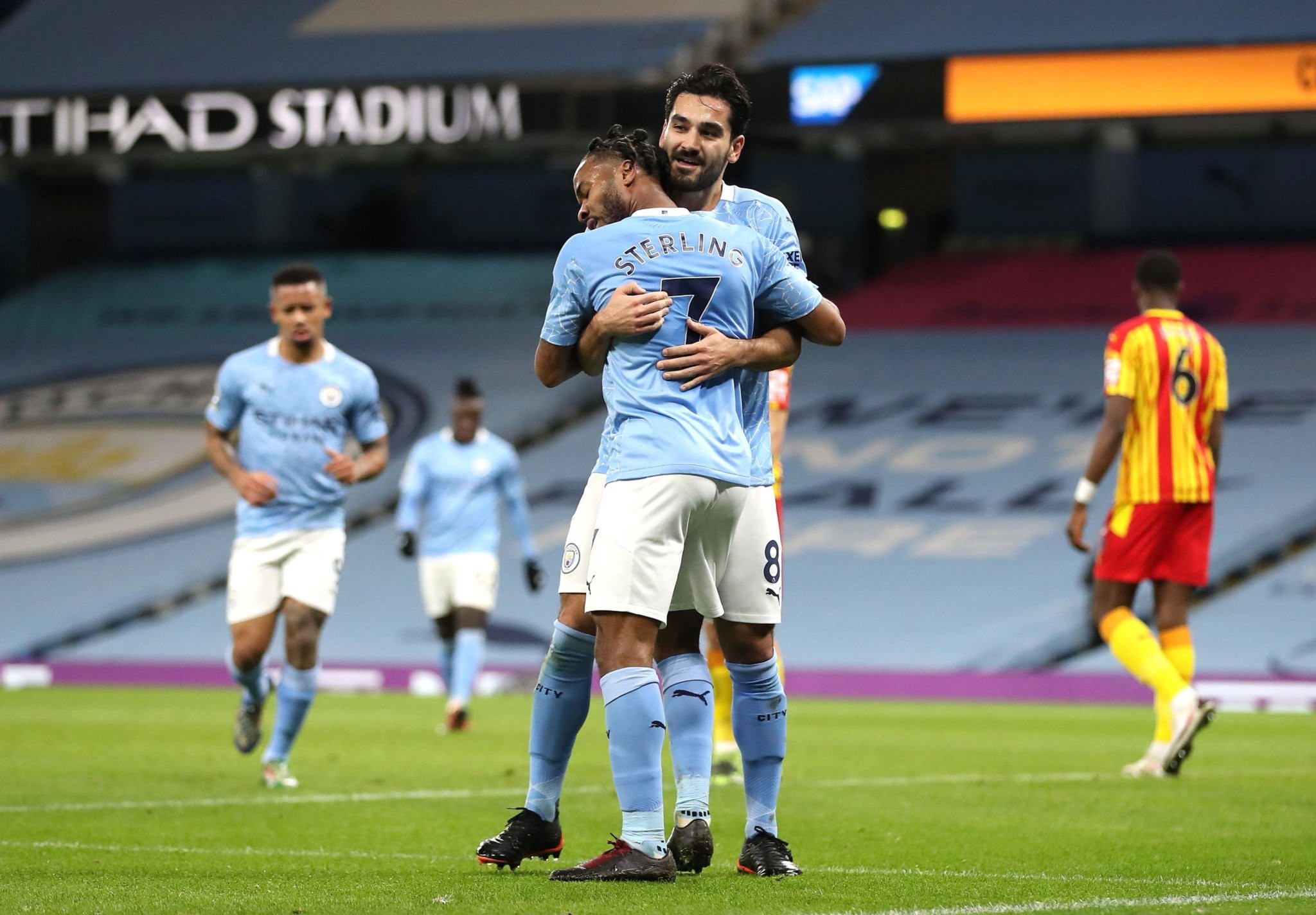 不断完善相 不断完善相